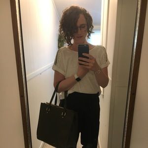 Meet your Posher, Nicole